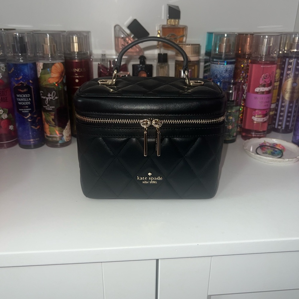 Kate spade Carey trunk
